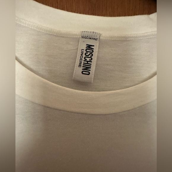 Moschino How to Keep a Boyfriend T-Shirt - Picture 2 of 5